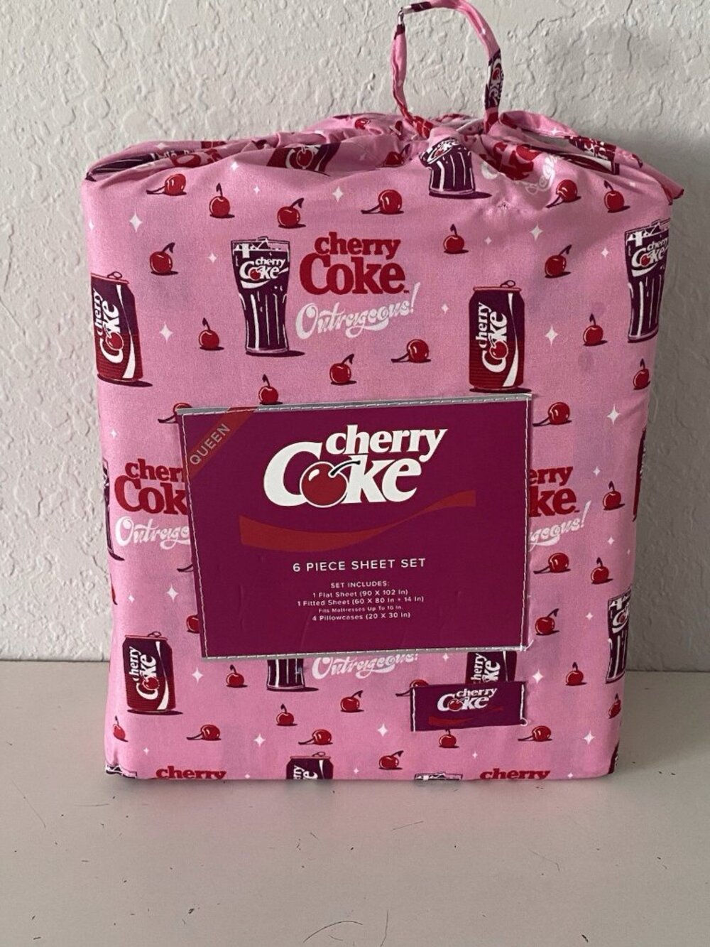6 Piece Cherry Coke Outrageous Can QUEEN Size Sheet Set Bedding Pink Soft NEW